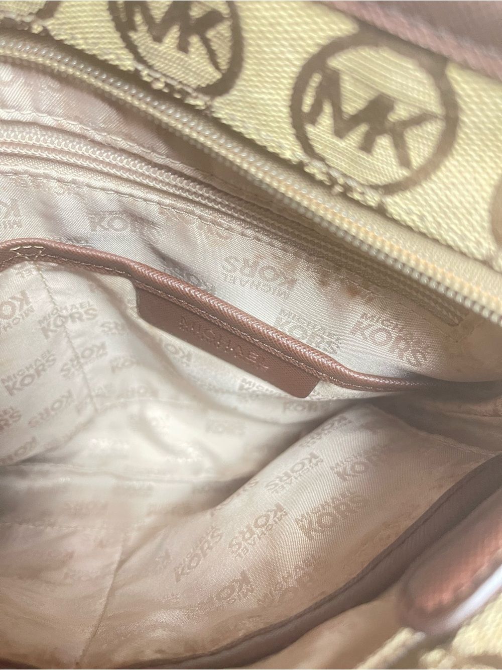 Michael Kors Tan/Brown MK Signature Crossbody Shoulder Bag gold tone hardwares. - Picture 7 of 9